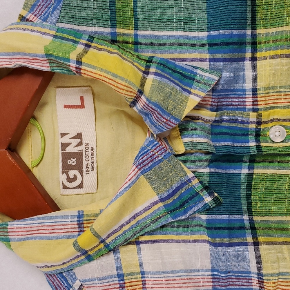 G&M Large Multicolor Plaid Men's Short Sleeve Shirt - Picture 2 of 7